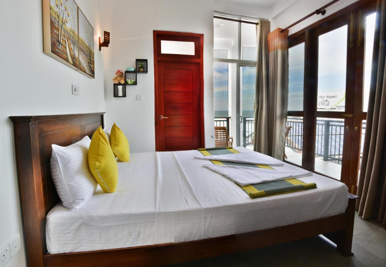Rominrich Hotel Hikkaduwa Exterior photo